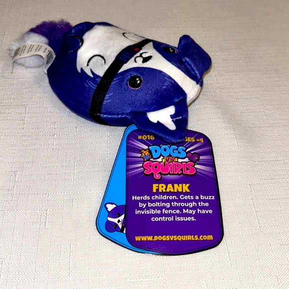 Dog vs. Squirls Frank #16 - Picture 3 of 5